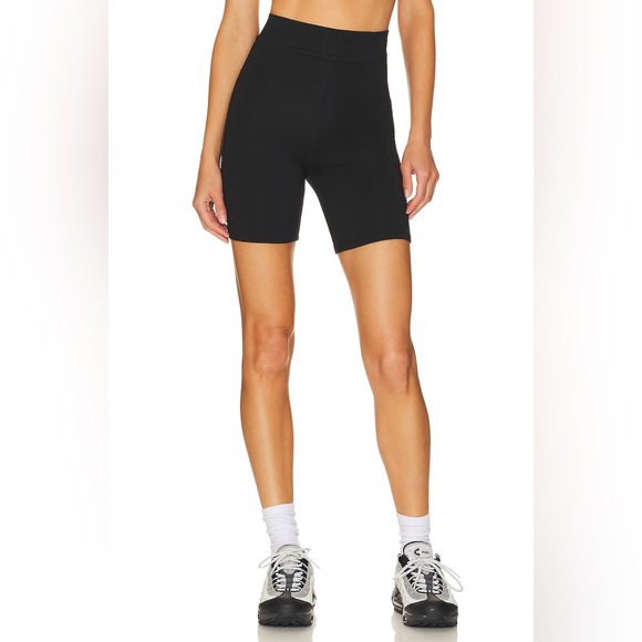 RE ONA x REVOLVE PINK Textured Bike Shorts Sz S - Picture 1 of 7